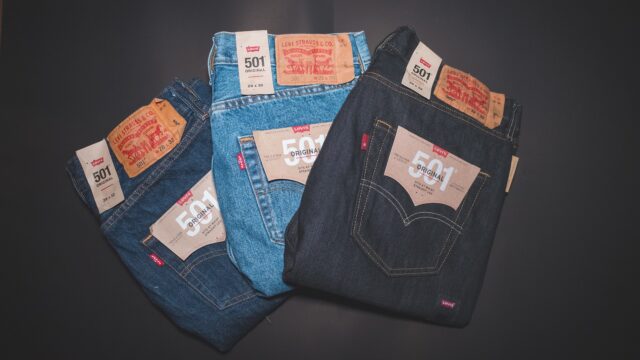 大人の男性に今こそ穿いてほしい名品・リーバイス®の501®5選