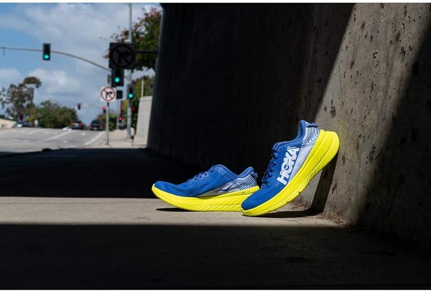 HOKA ONE ONE