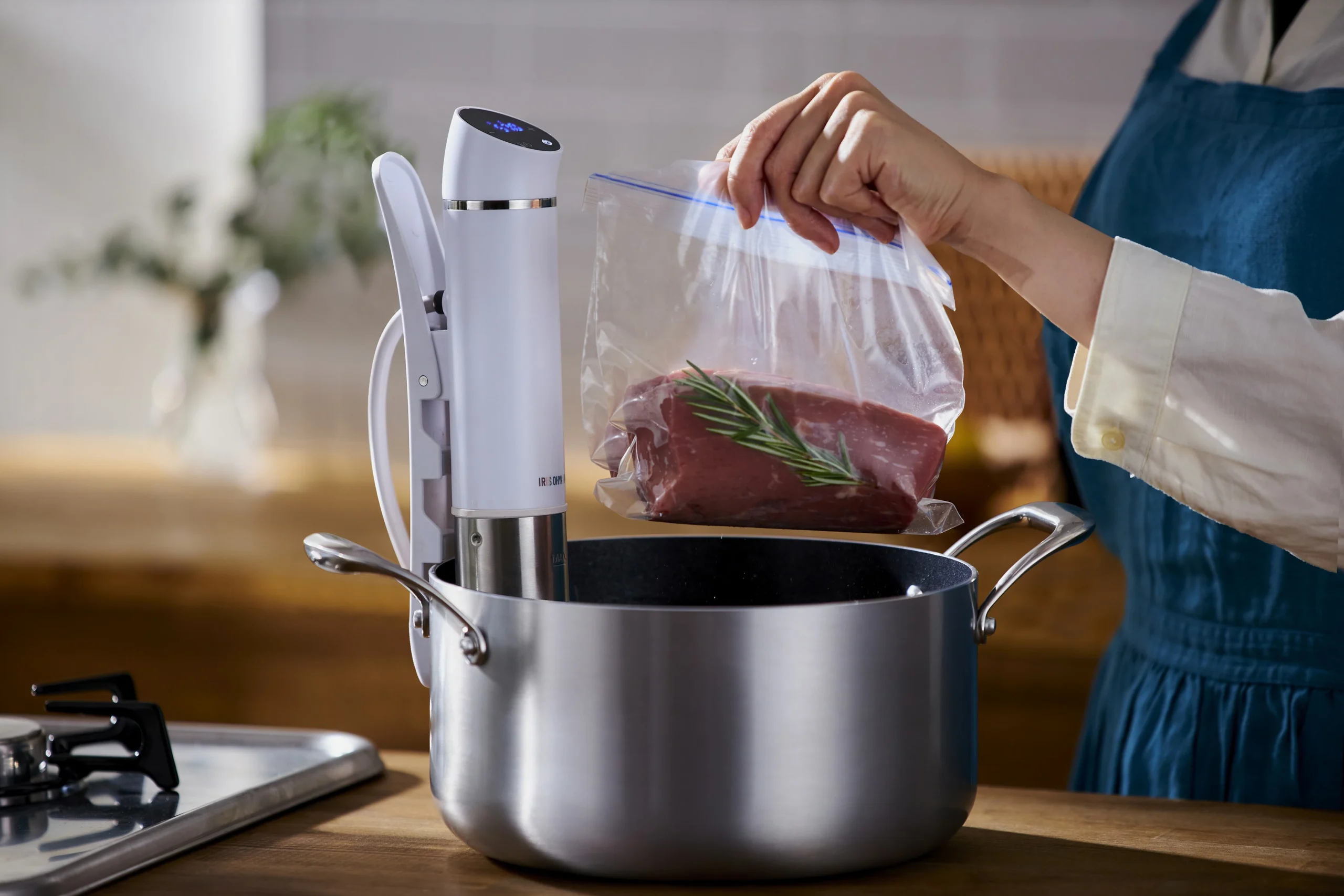 使い方いろいろ！普段使いにおすすめの低温調理器4選｜FUNDAY