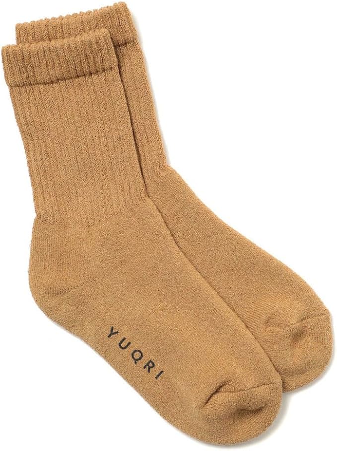 YUQRIの茶色の靴下