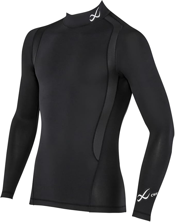黒のハイネック型のCW-X「JYURYU TOP」