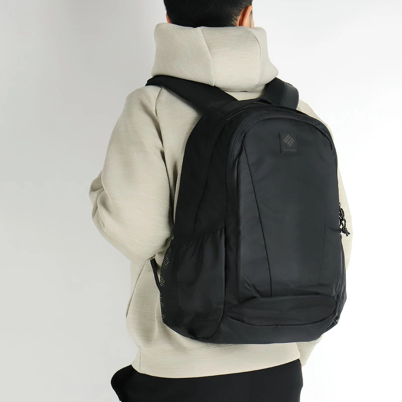 Columbia ブラック バックパック コロンビア ブラックレーベル新作バックパック、高機能×ミニマル