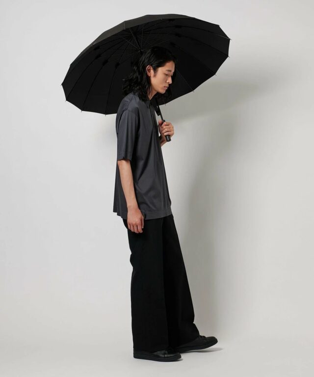 「ユナイテッドアローズ」で見つけた、雨でもおしゃれに過ごせるおすすめレイングッズ4選