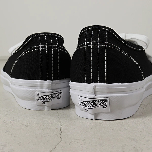 premium authentic ヒール